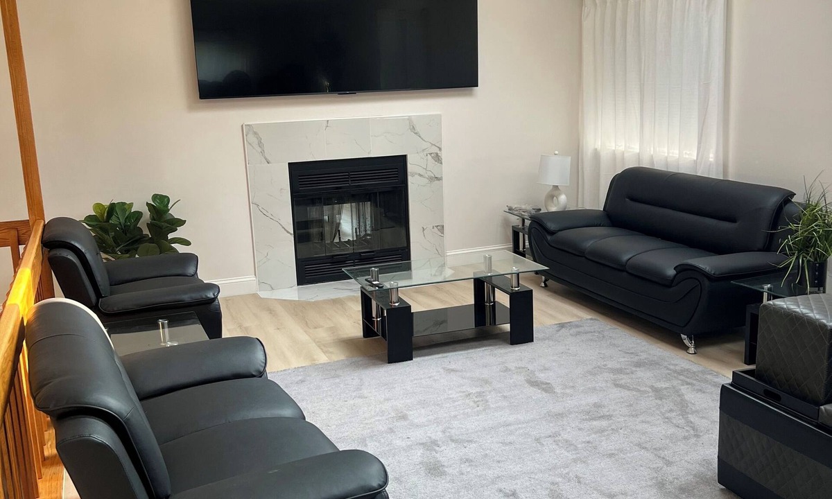 East Patchogue House | Pure Paradise Hamptons Getaway