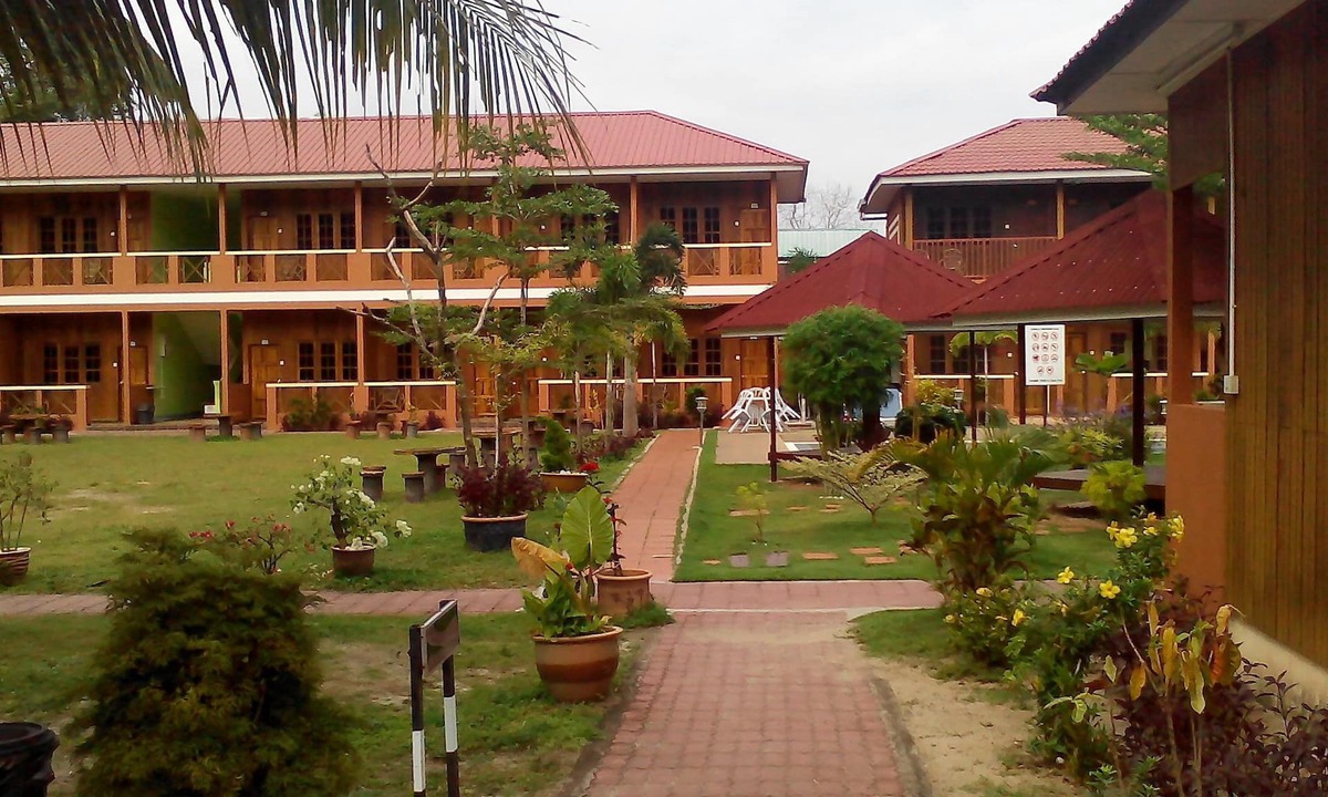 Teluk Nipah Hotel | Purnama Beach Resort