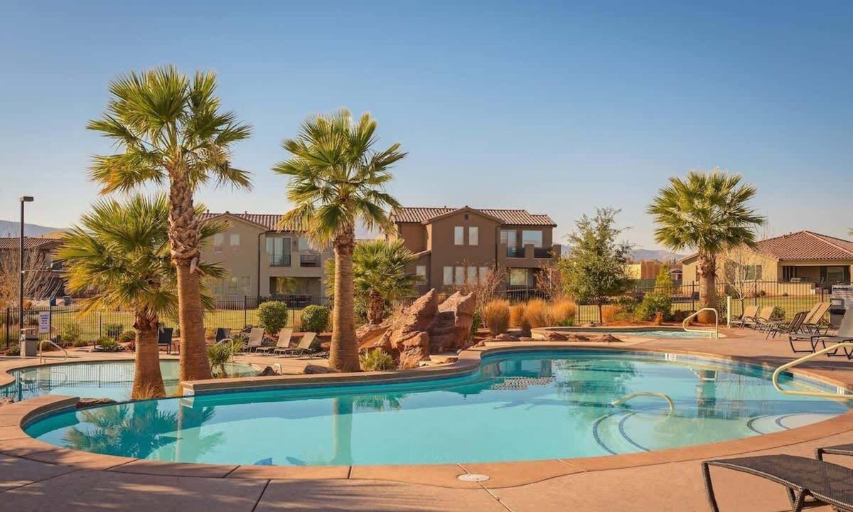 Santa Clara House | PVZ 7| Steps from Heated Pool & Clubhouse * XBOX *