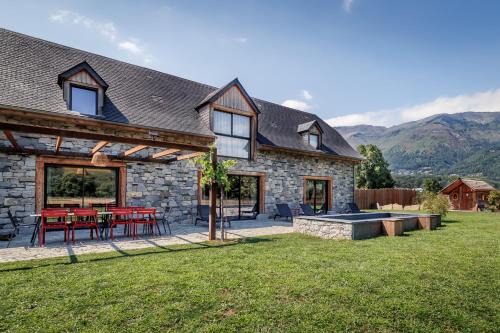 Ayzac-Ost Villa | Pyrénées Prestige - Villas d'exceptions et hébergements insolites
