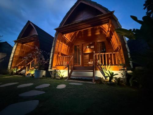 Purwakerti House | Qchen Cuan Cabin Amed