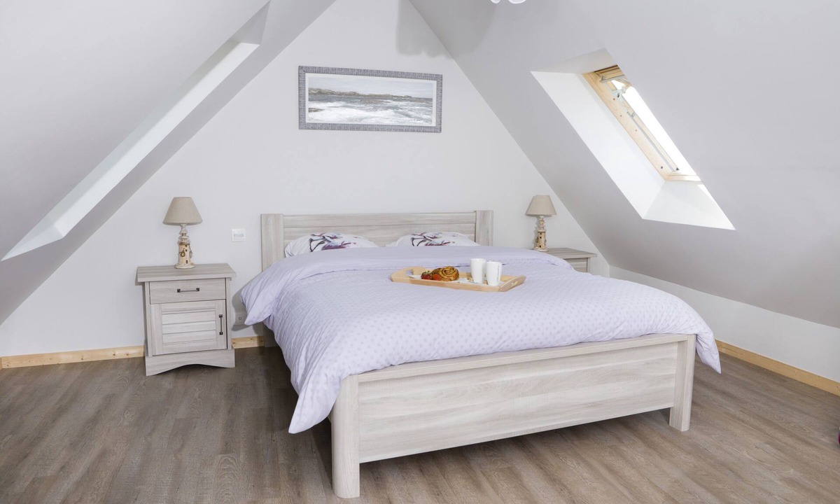 Servon-sur-Vilaine House | Quadruple Room with wet room