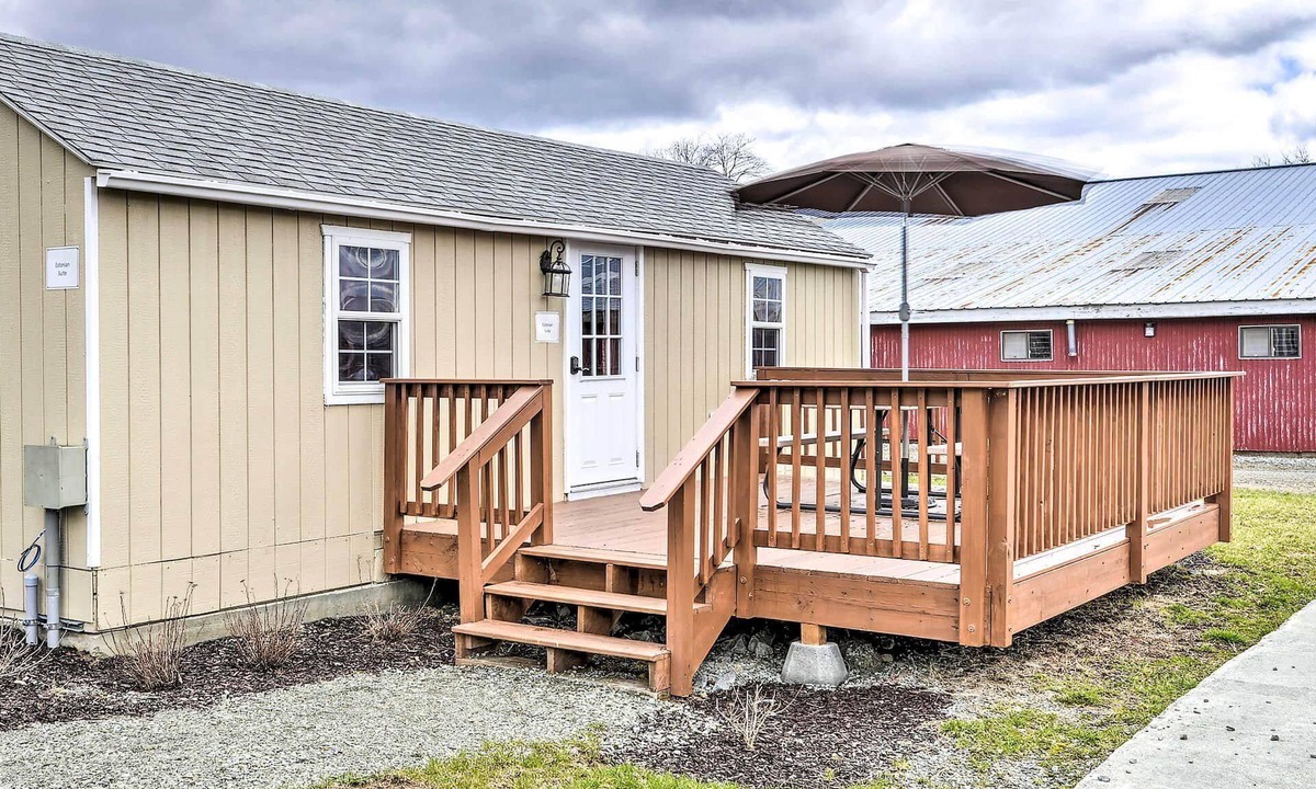 Pleasant Mount Hotel | Quadruple Suites Gentle Spring Retreat