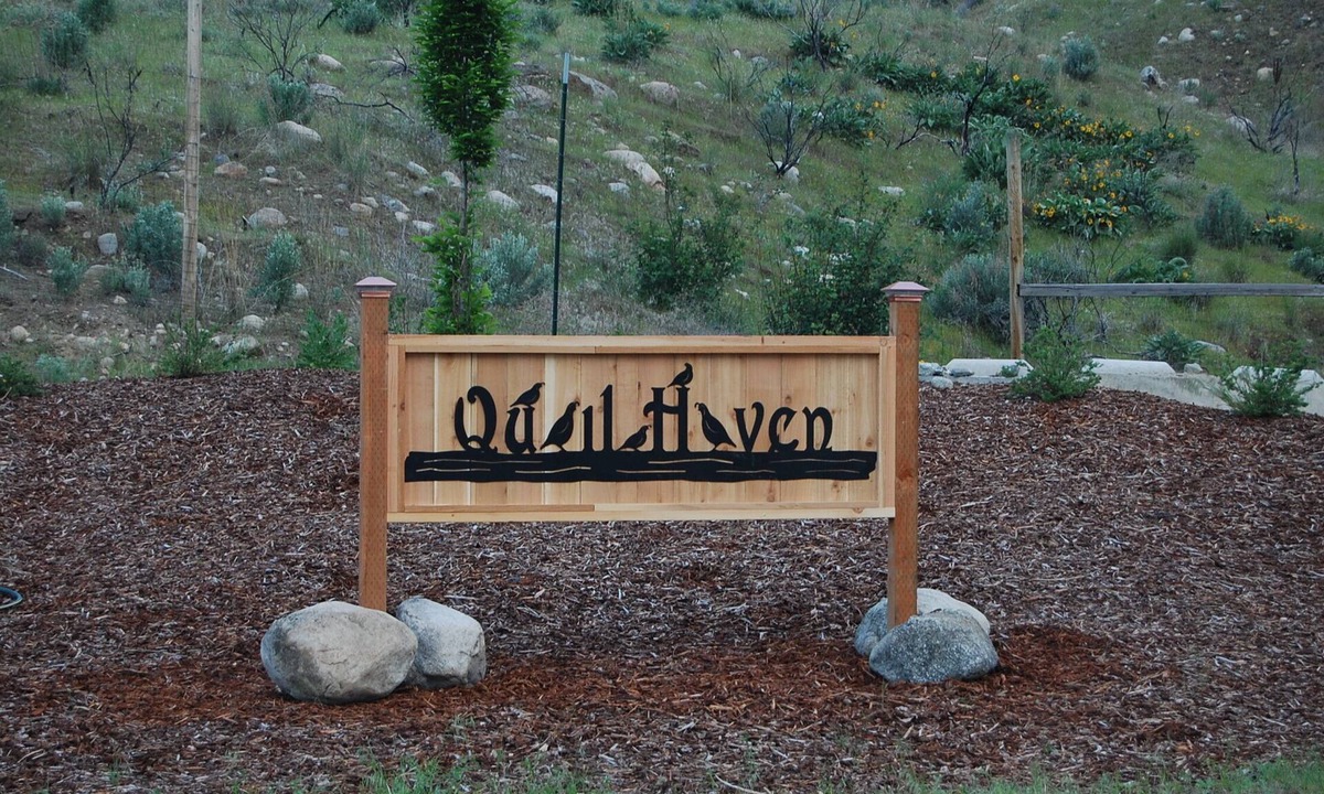 Okanogan House | "Quail Haven" The Serene Hillside Getaway