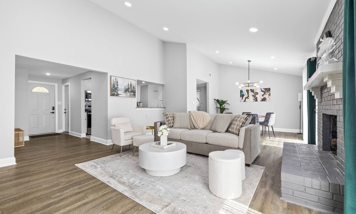 Charlotte House | Quail Ridge 3BR House