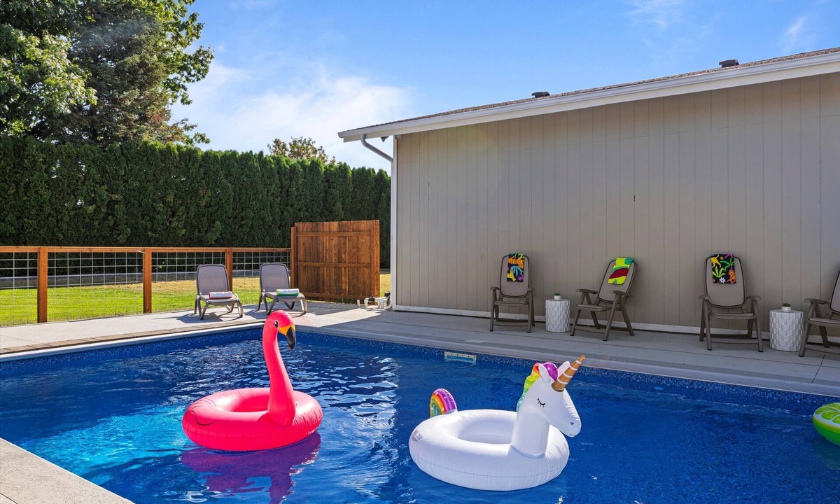 Walla Walla House | Quail Ridge - Views, Pool and Hot tub