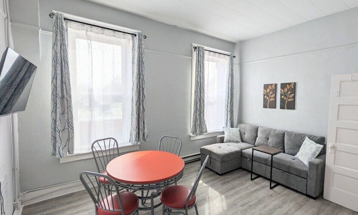 Robinson Apartment | Quaint 1BR with Kitchenette