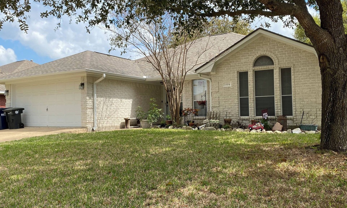 Wellborn House | Quaint 3-bedroom home 6 miles from Kyle Field
