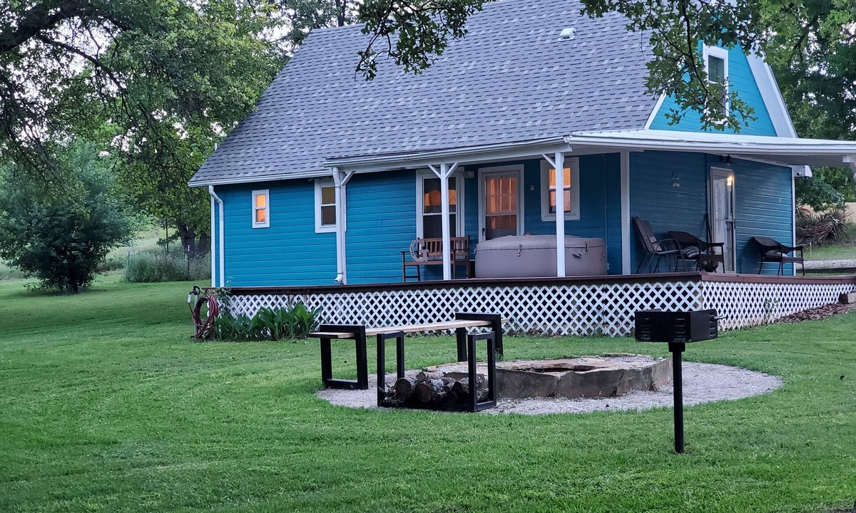 Milo Other | Quaint 3 Bedroom Farmhouse near Lone Grove, Oklahoma