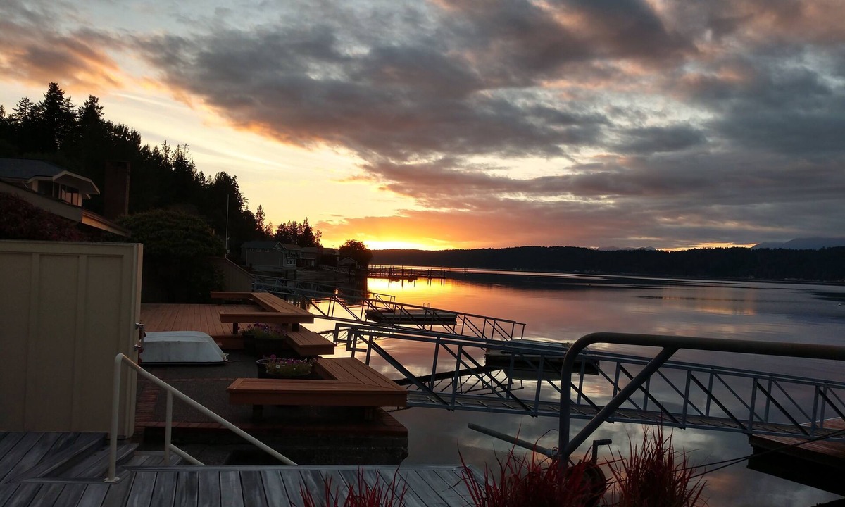 Belfair House | Quaint beachfront home with bulkhead and swim float.