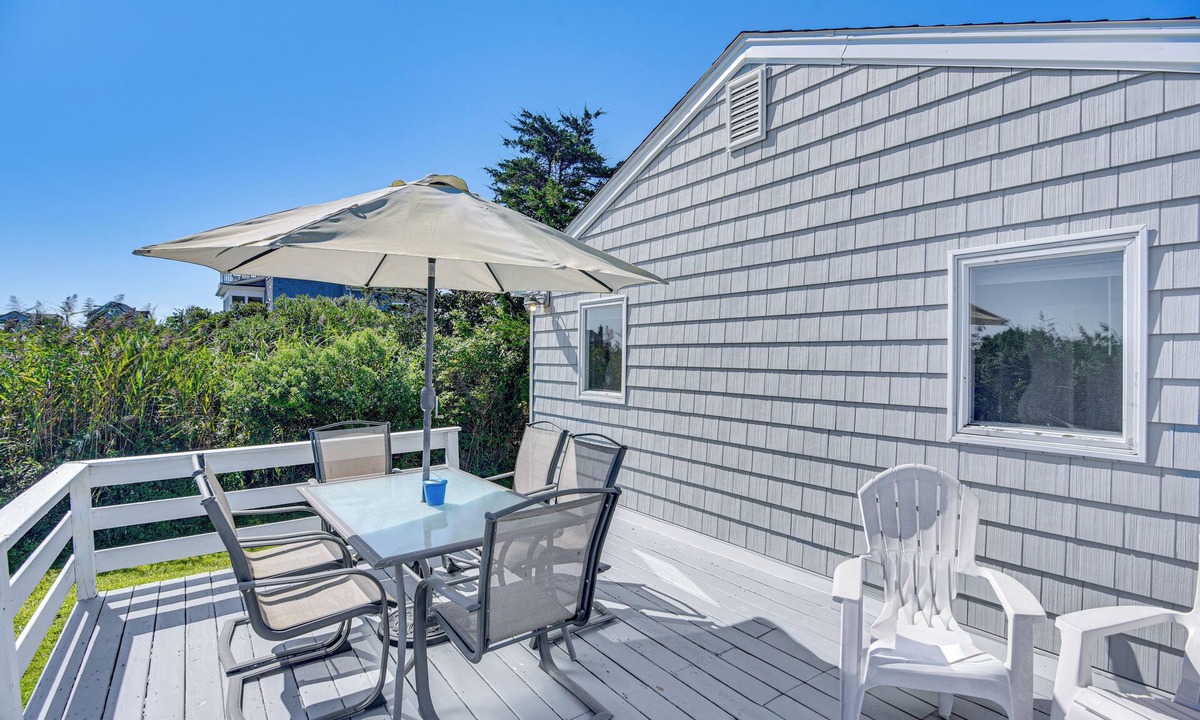 Quonochontaug Cottage | Quaint Coastal Cottage with Patio!