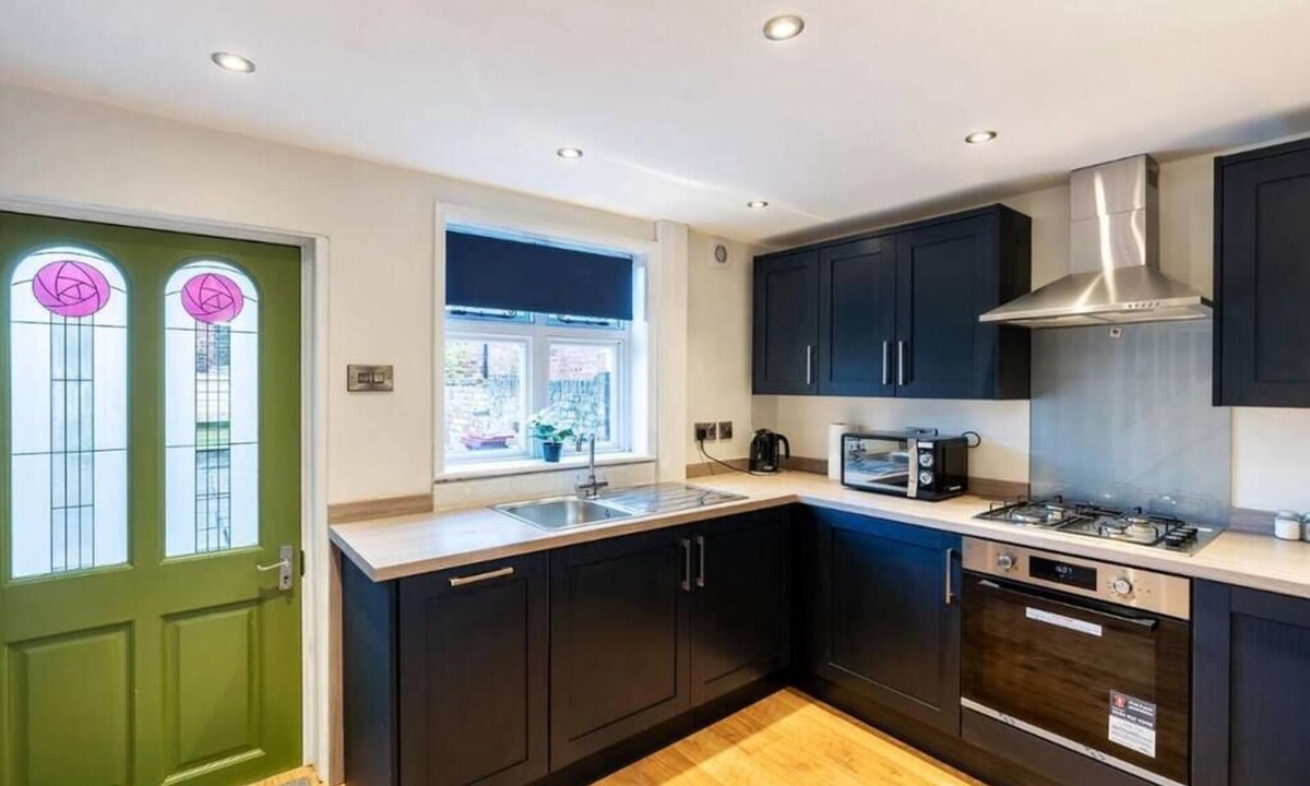 Barton-upon-Humber House | Quaint Historic Home | Charming Stay in Barton