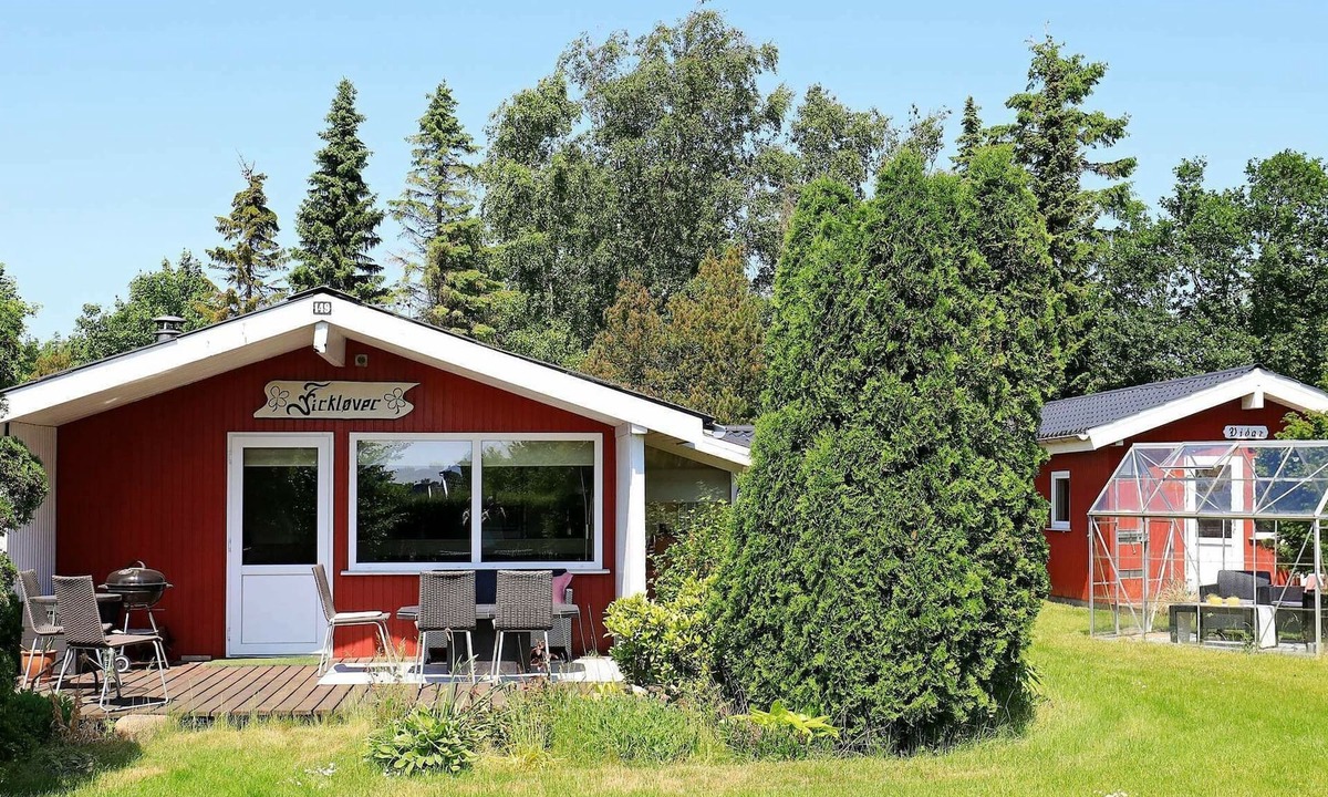 Nordstrand House | Quaint Holiday Home in Jutland with Terrace