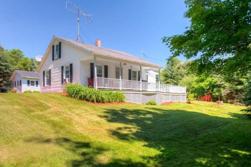 Otego House | Quaint Otego Home: 5 Mi to All Star Baseball Camp