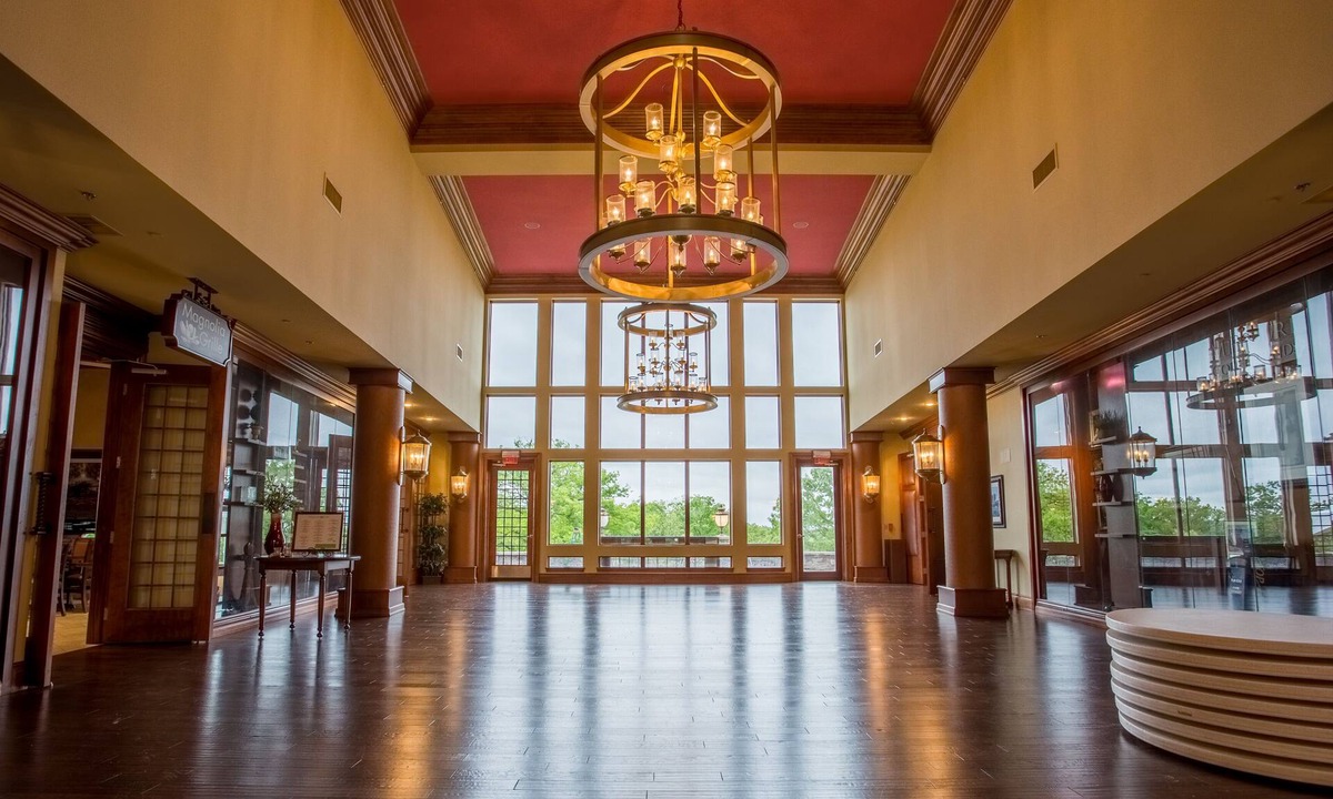 Branson Villa | Quaint Quarters 4 Bedroom Villa by RedAwning