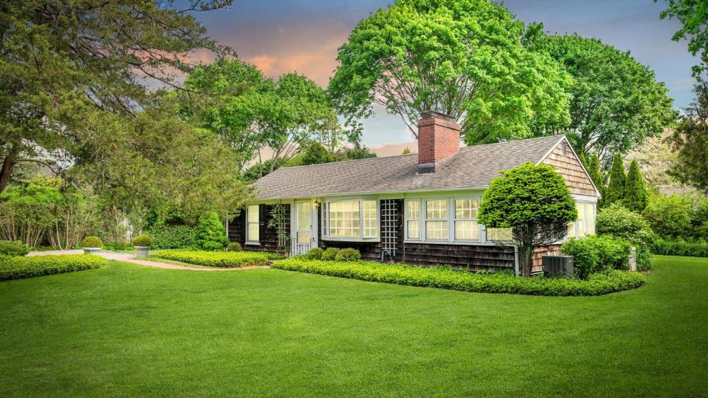 Water Mill House | Quaint Water Mill Cottage