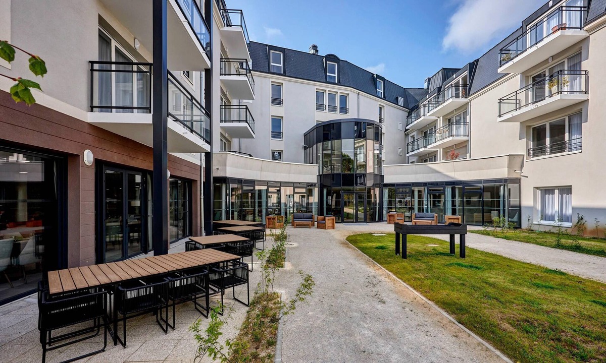 Cherbourg-en-Cotentin Hotel | Quality Aparthotel Cherbourg