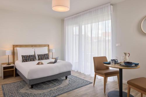 Cholet Apartment | Quality Aparthotel Cholet