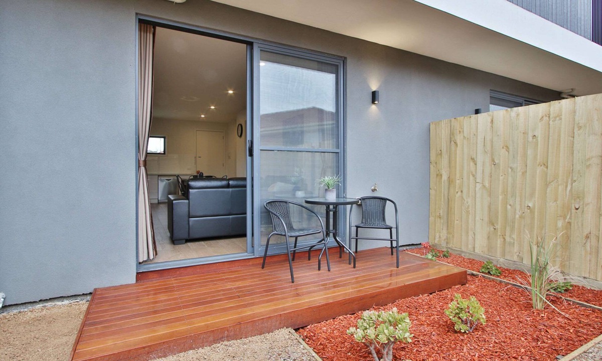 Dandenong Hotel | Quality Apartments Dandenong