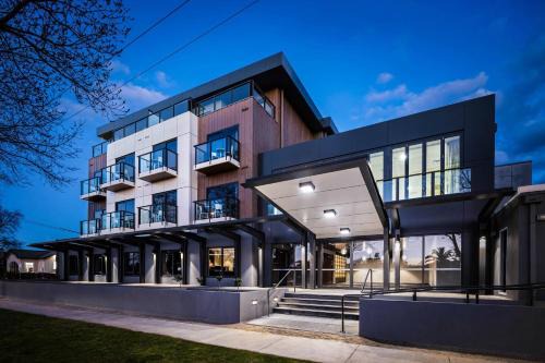 Bendigo Hotel | Quality Hotel Lakeside