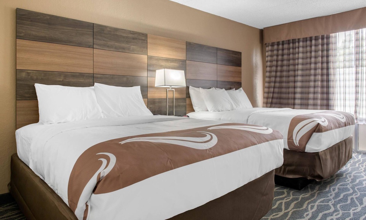 Richmond Hotel | Quality Inn and Conference Center