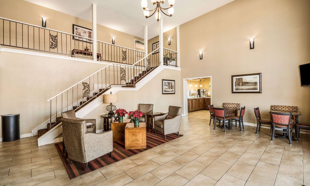 Caddo Valley Hotel | Quality Inn Arkadelphia - University Area