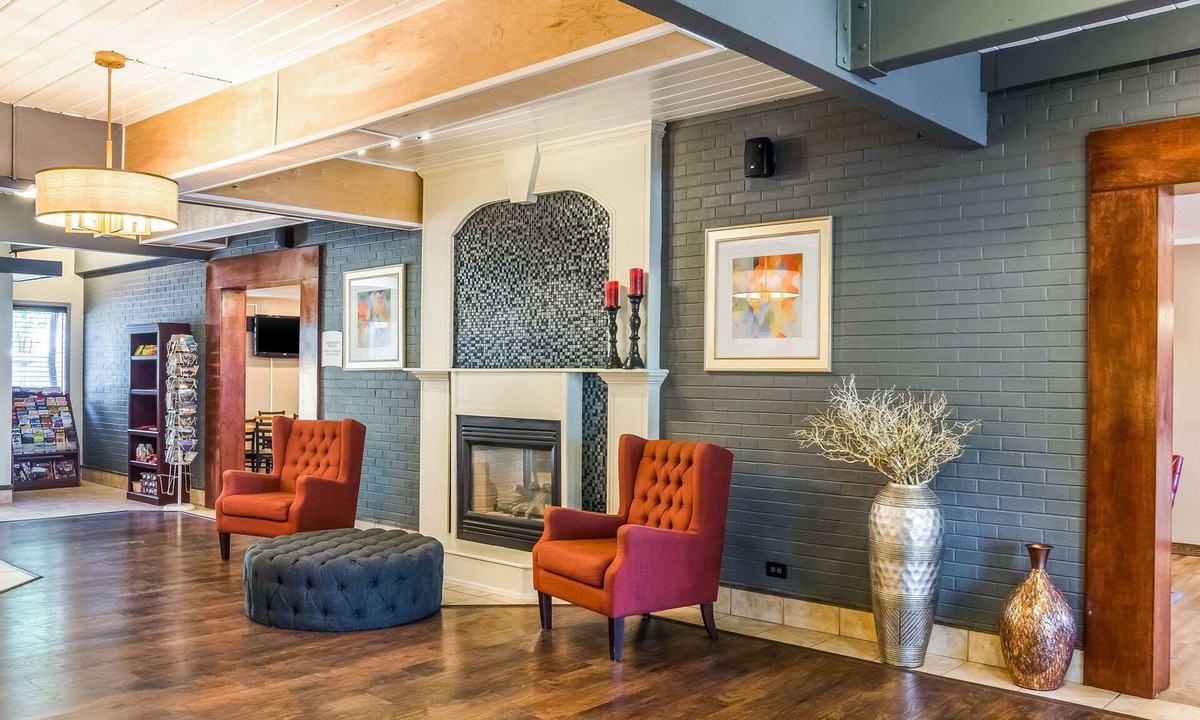 Buffalo Hotel | Quality Inn Buffalo