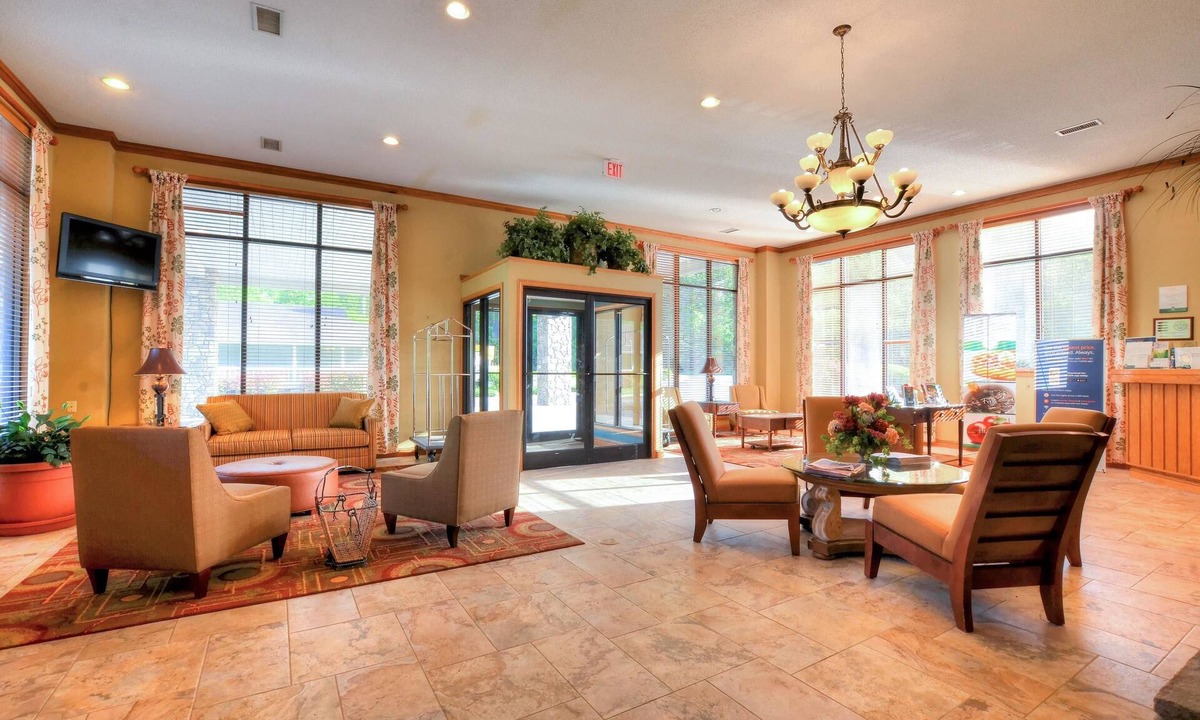 Cherokee Hotel | Quality Inn Cherokee Riverside