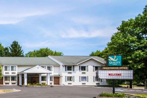 Cortland Hotel | Quality Inn Cortland - University Area