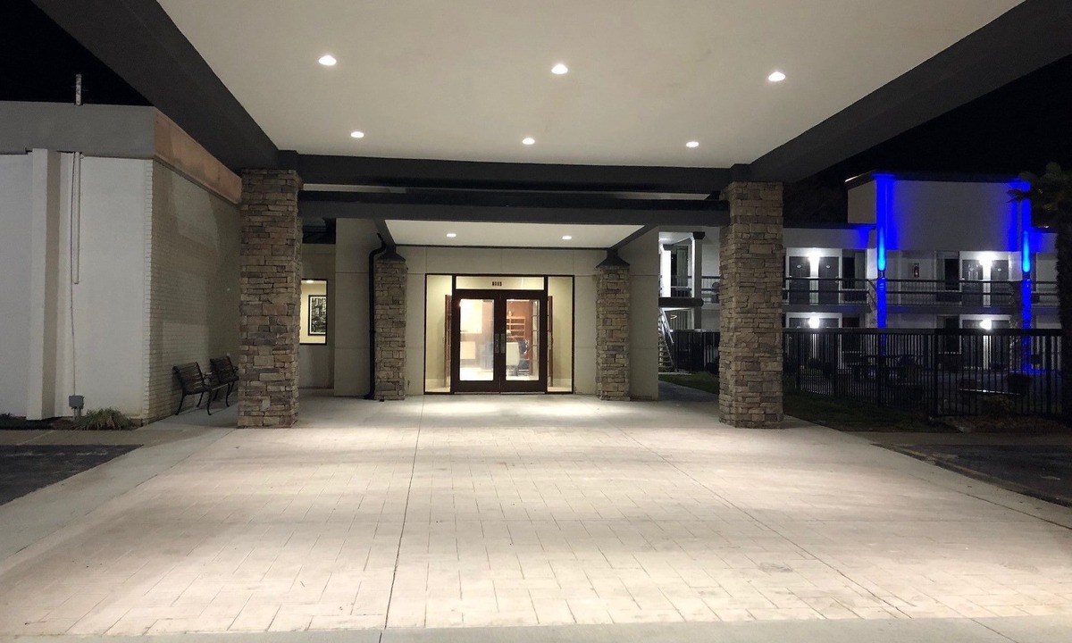 Dalton Hotel | Quality Inn Dalton East