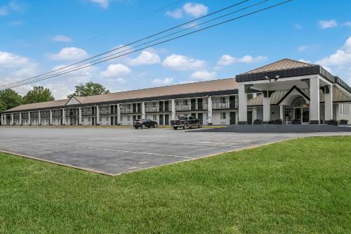 Elberton Hotel | Quality Inn Elberton