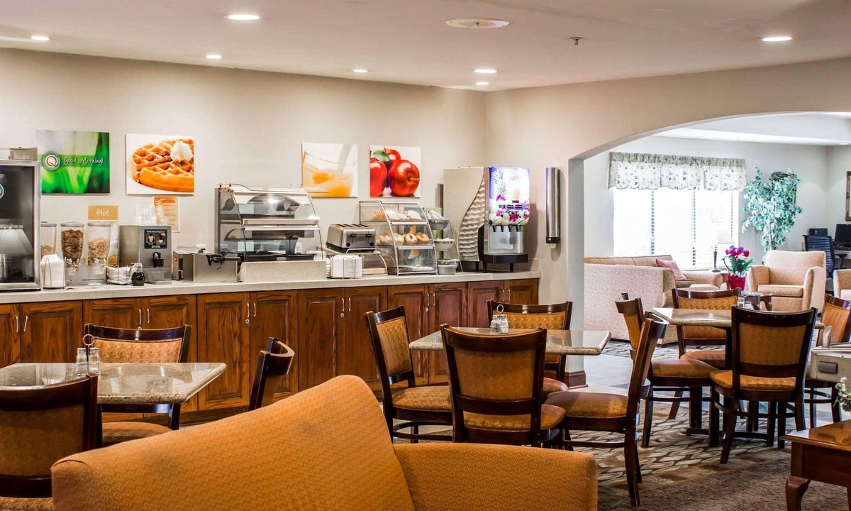 Fuquay-Varina Hotel | Quality Inn Fuquay Varina East