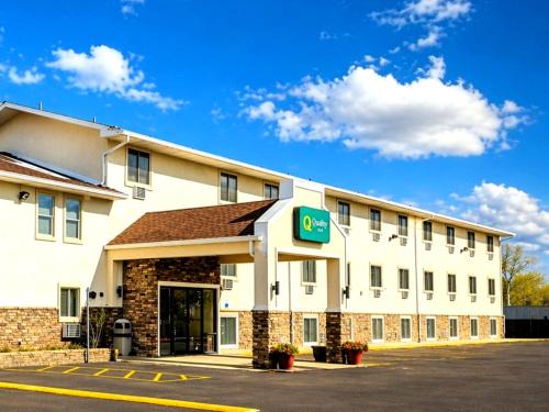 Gillette Hotel | Quality Inn Gillette