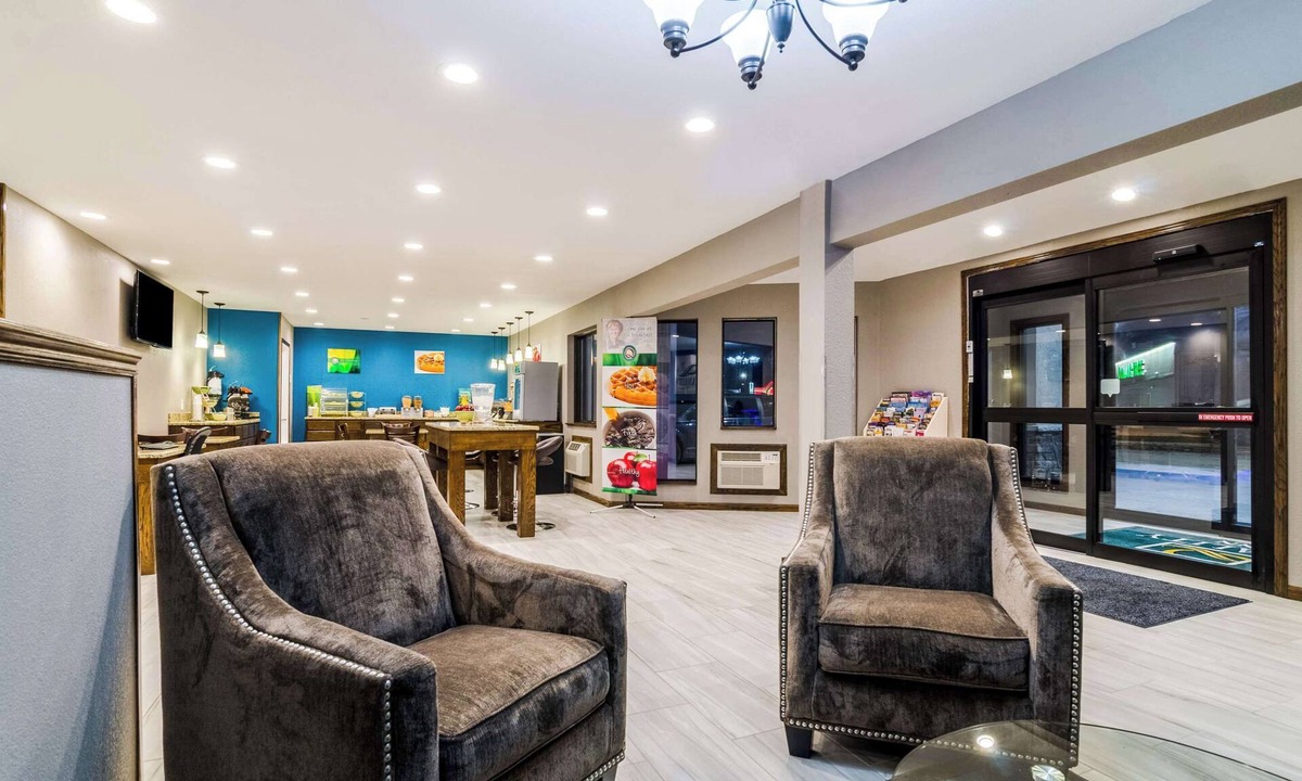 Great Bend Hotel | Quality Inn Great Bend