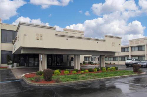 Horseheads Hotel | Quality Inn Horseheads