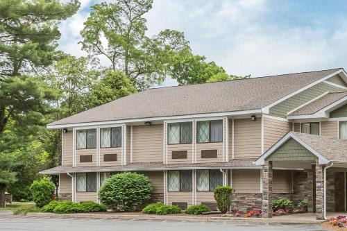 Hyde Park Hotel | Quality Inn Hyde Park - Poughkeepsie North
