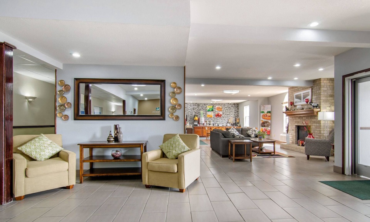 Kearney Hotel | Quality Inn Kearney - Liberty
