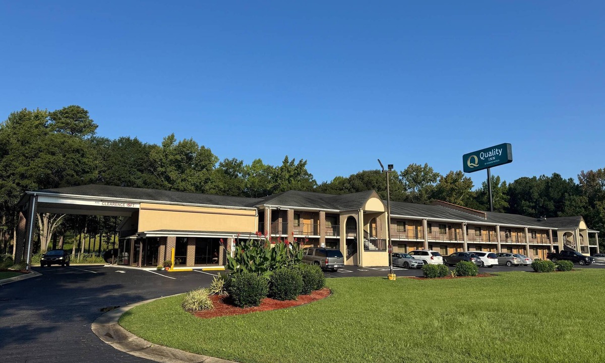 Kenly Hotel | Quality Inn Kenly I-95
