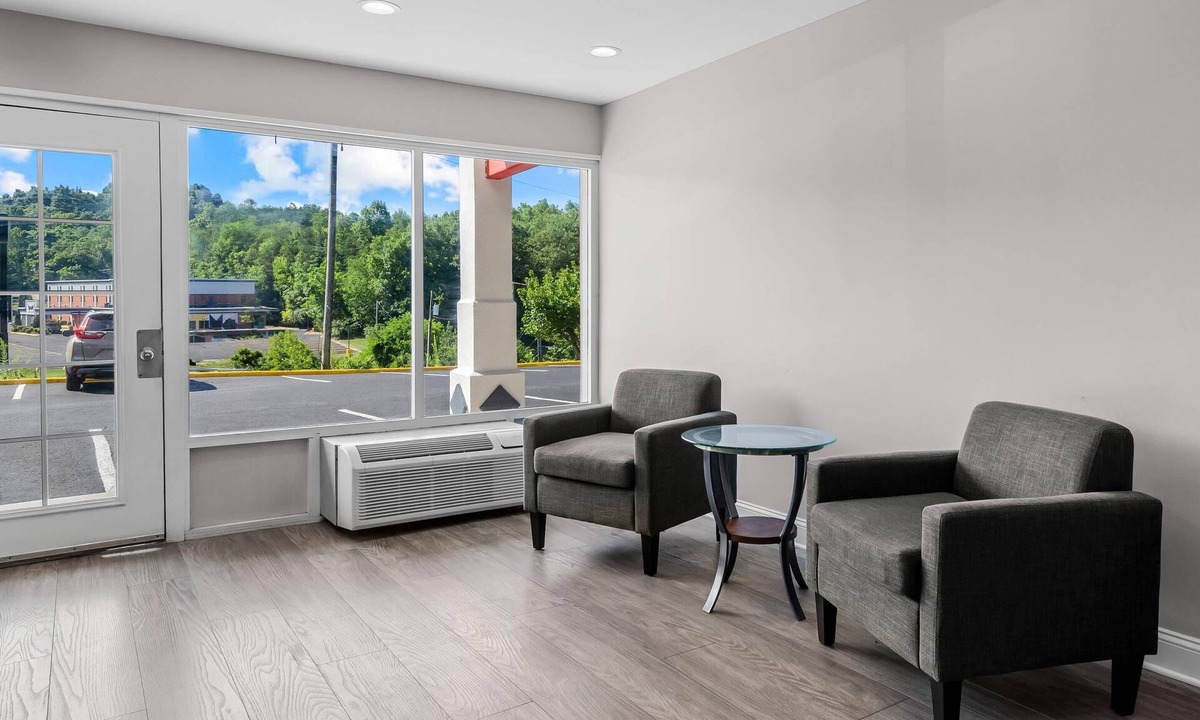 Lexington Hotel | Quality Inn Lexington