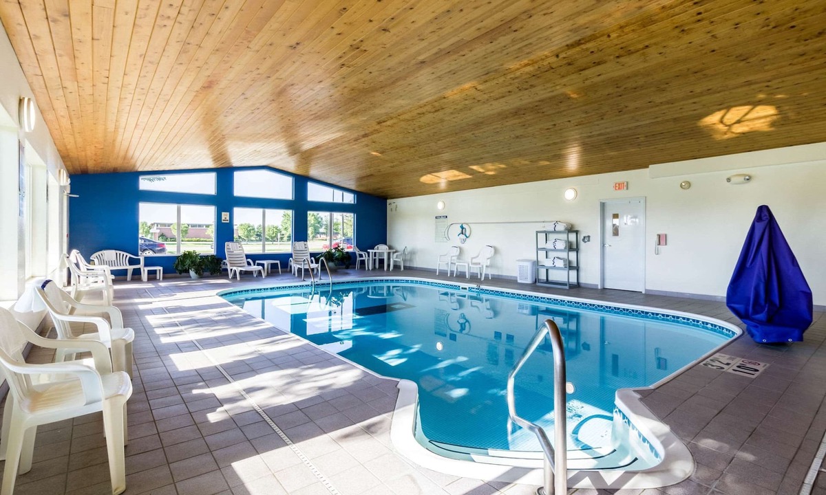 Marshall Hotel | Quality Inn Marshall near University