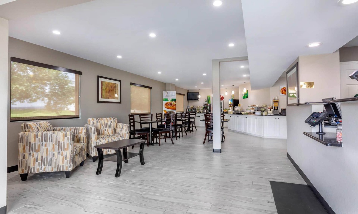 McComb Hotel | Quality Inn McComb