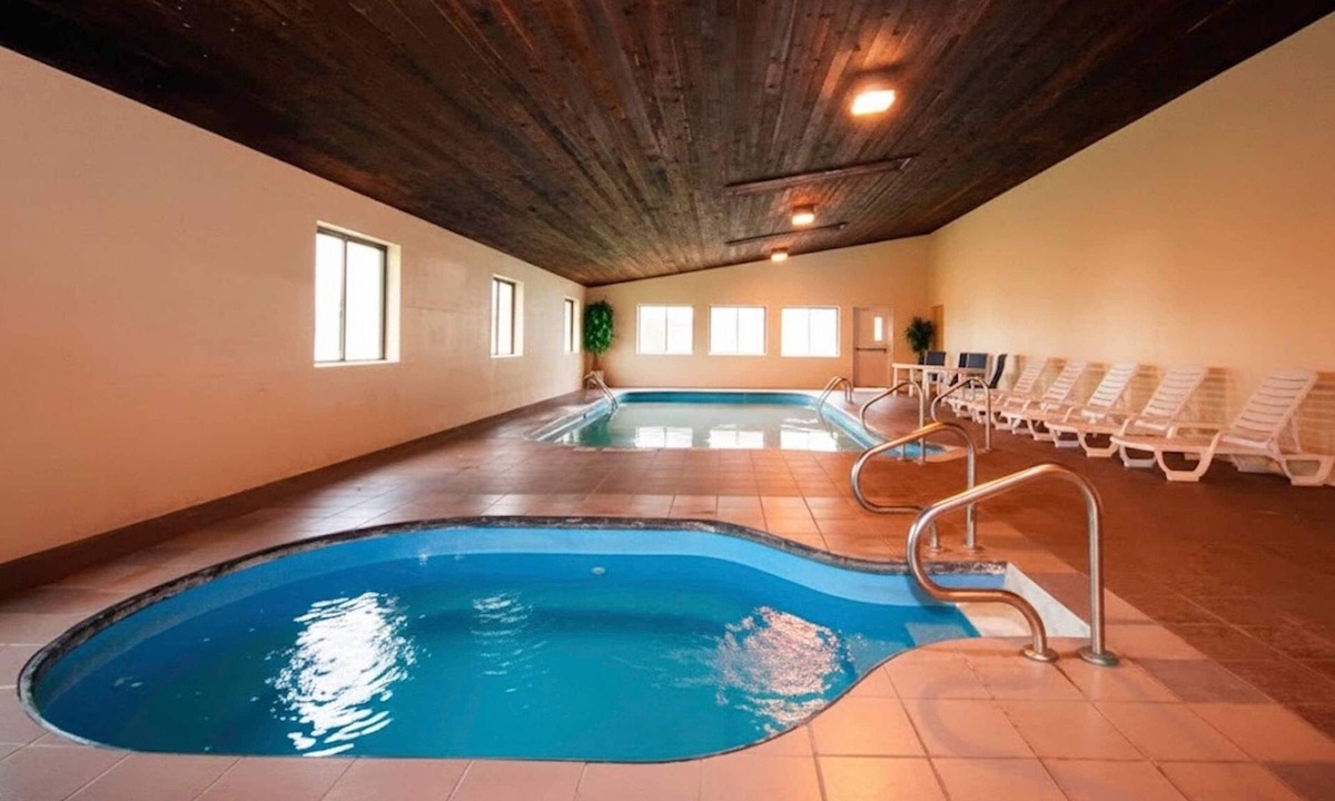 Milan Hotel | Quality Inn Milan - Sandusky