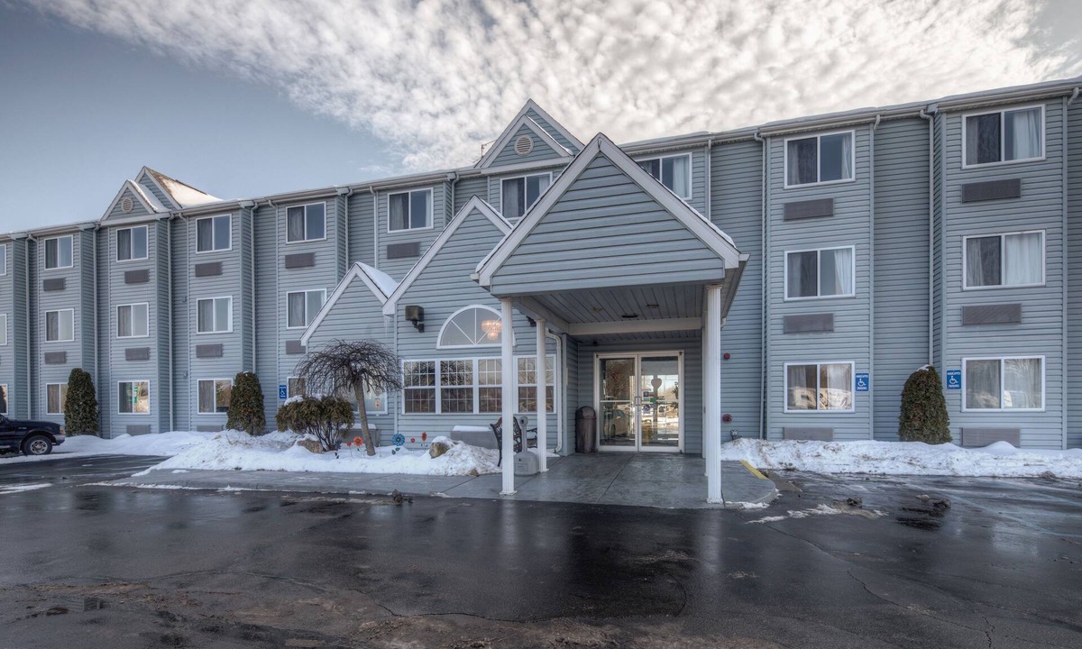 Mount Pleasant Hotel | Quality Inn Mount Pleasant