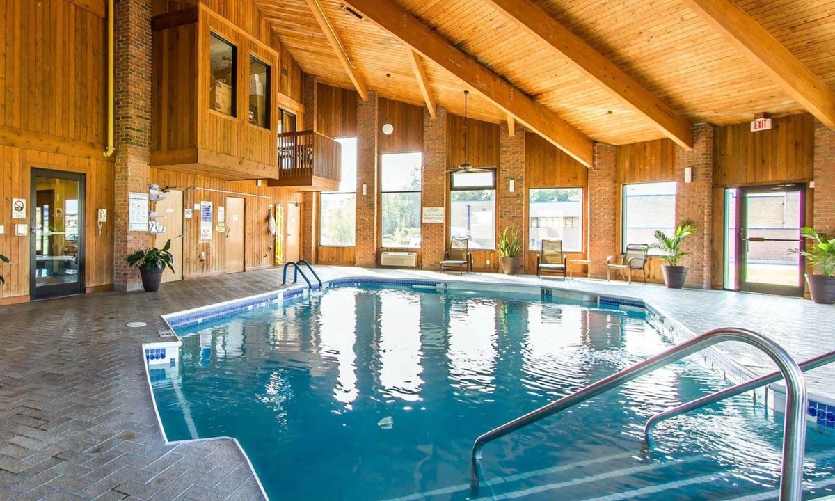 Murray Hotel | Quality Inn Murray University Area