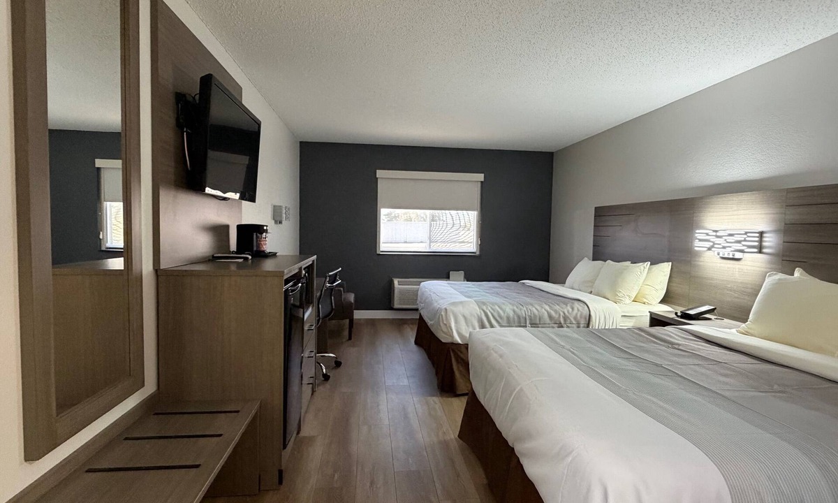 Neosho Hotel | Quality inn Neosho