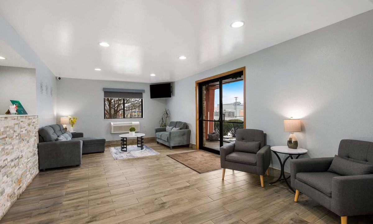 Oneida Hotel | Quality Inn Oneida near Casino