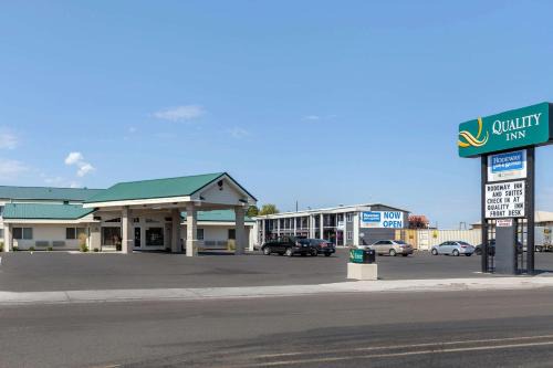 Ontario Hotel | Quality Inn Ontario