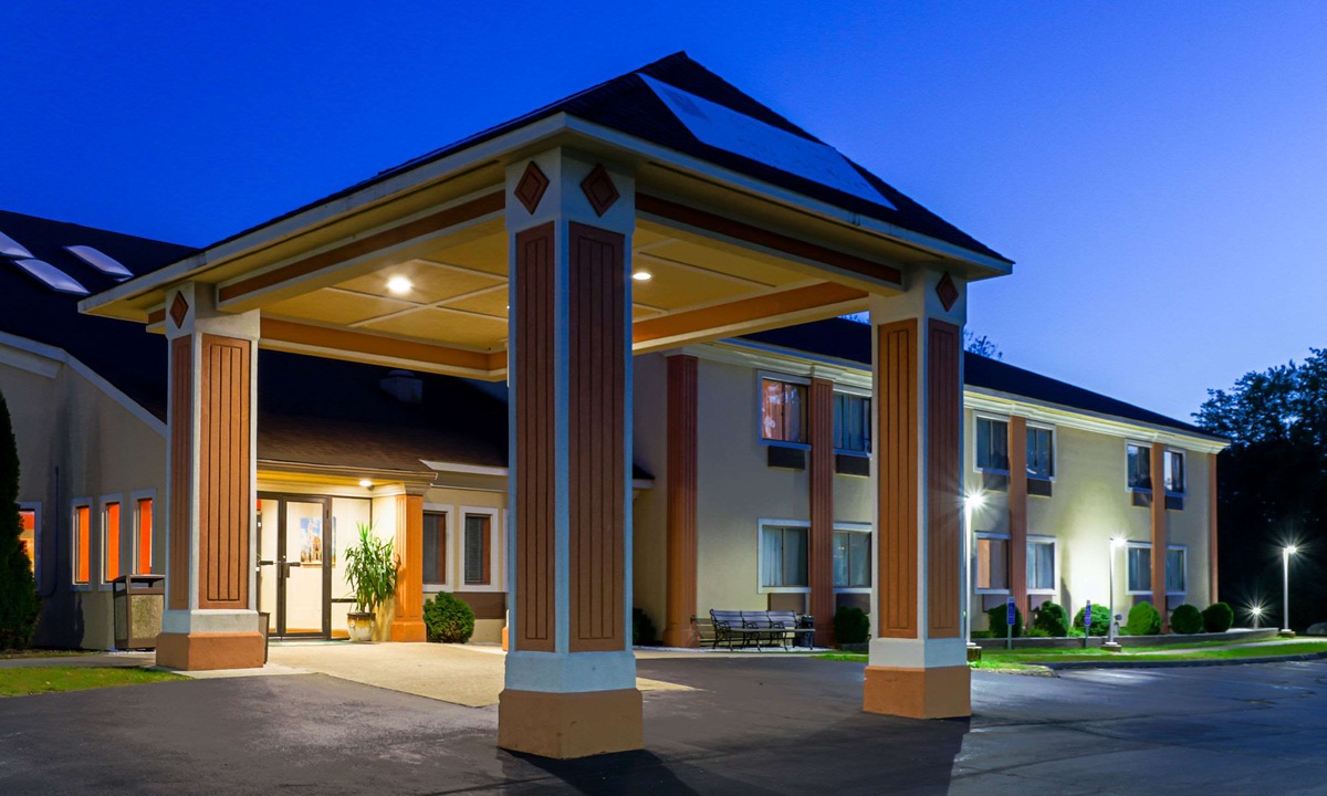 Plainfield Hotel | Quality Inn Plainfield I-395