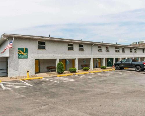 West Kittanning Hotel | Quality Inn Royle