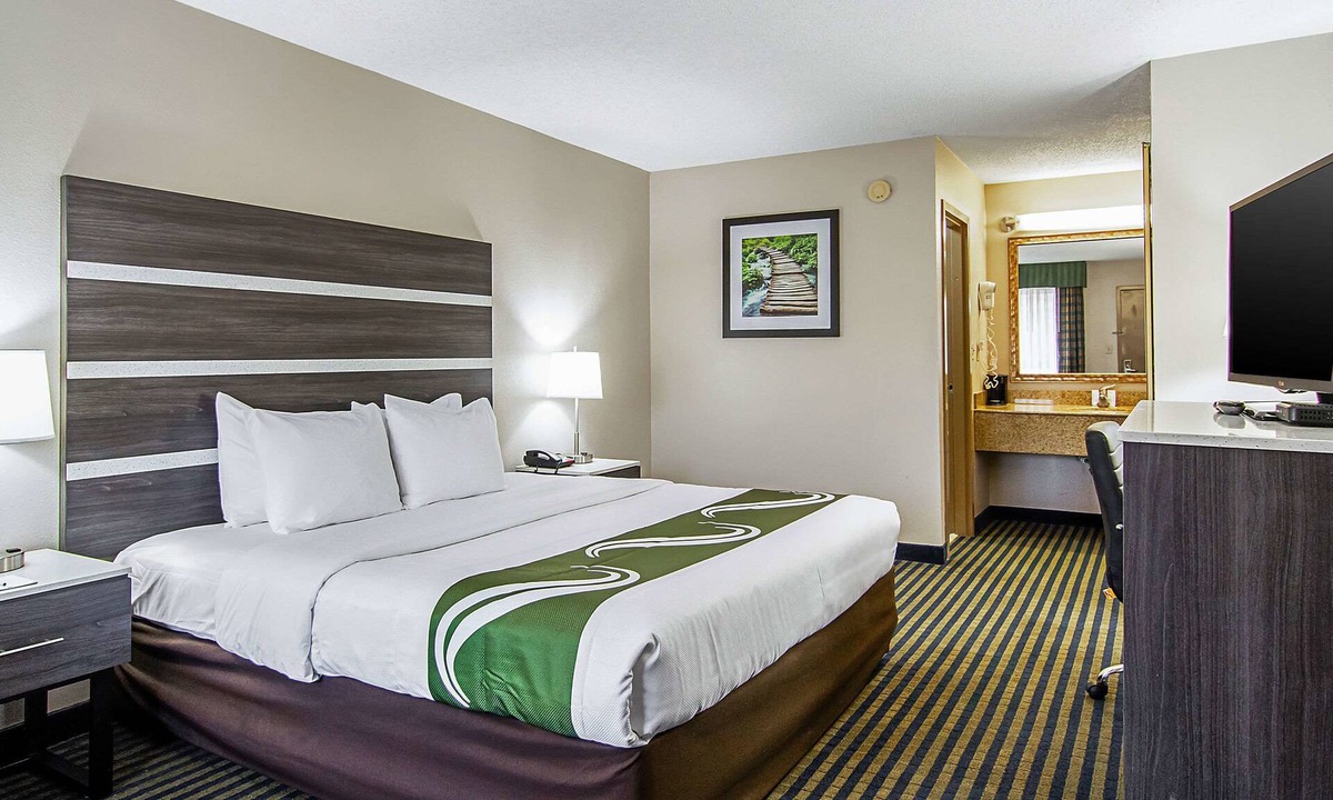 Savannah Hotel | Quality Inn Savannah I-95